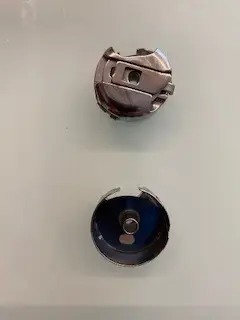 בתי סליל למכונות 2 רגליים מחט הולכת כגון JACK TYPICAL BROTHER JONGONG DISON JUKI ועוד