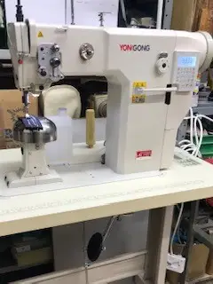 מכונות תפירה לתפירת פאות אוטומטית