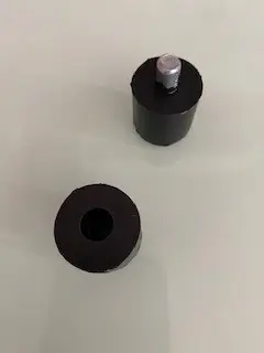 תושבות גומי לכל מכונות האוברלוק