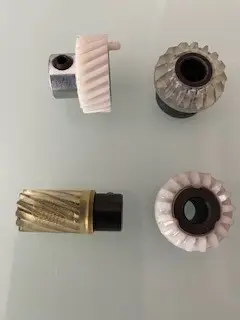 גלגלי שיניים למכונות תפירה ביתיות