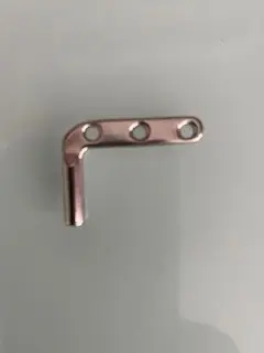 מעבר לחוטים עליון